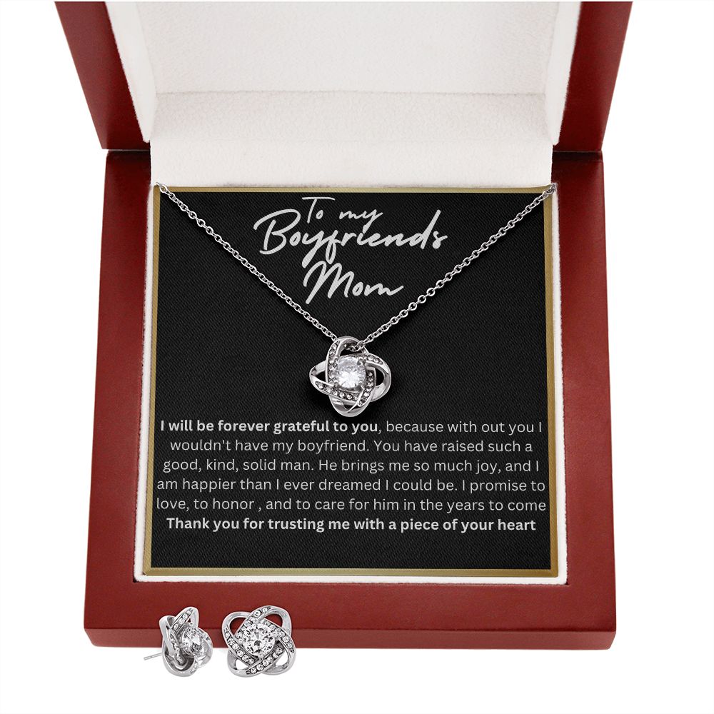 BF Mom Love Knot Necklace Black