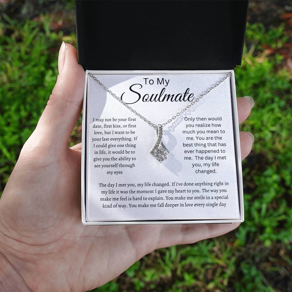 Soulmate Alluring Beauty Necklace